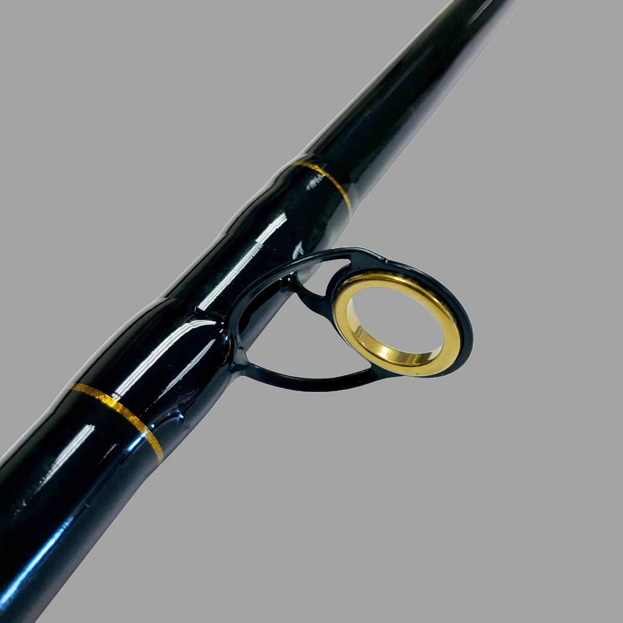 Surf Fisher Long Cast Black Magic Spinning Combo